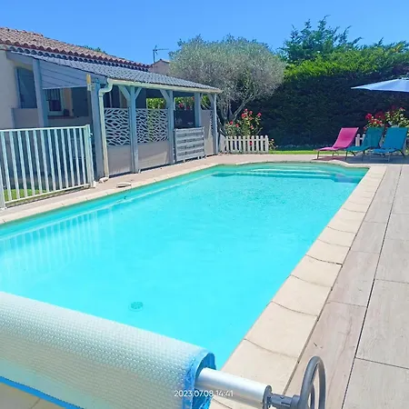 Maison Avec Grande Piscine Pres De Nimes Holiday home Redessan