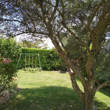 Сasa de vacaciones Maison Avec Grande Piscine Pres De Nimes
